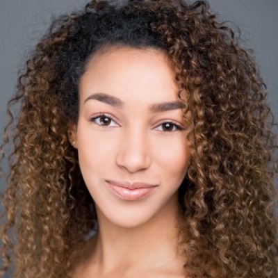 Profile picture of Elisa Varela